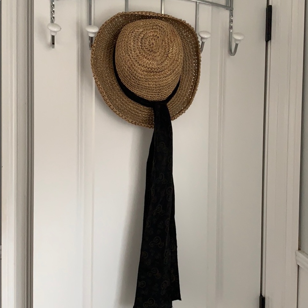 Disney Straw Hat.